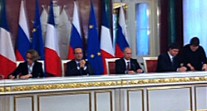 Moscou : signature du bail d'extension du lycée français en présence du président de la République et du président de la Fédération de Russie